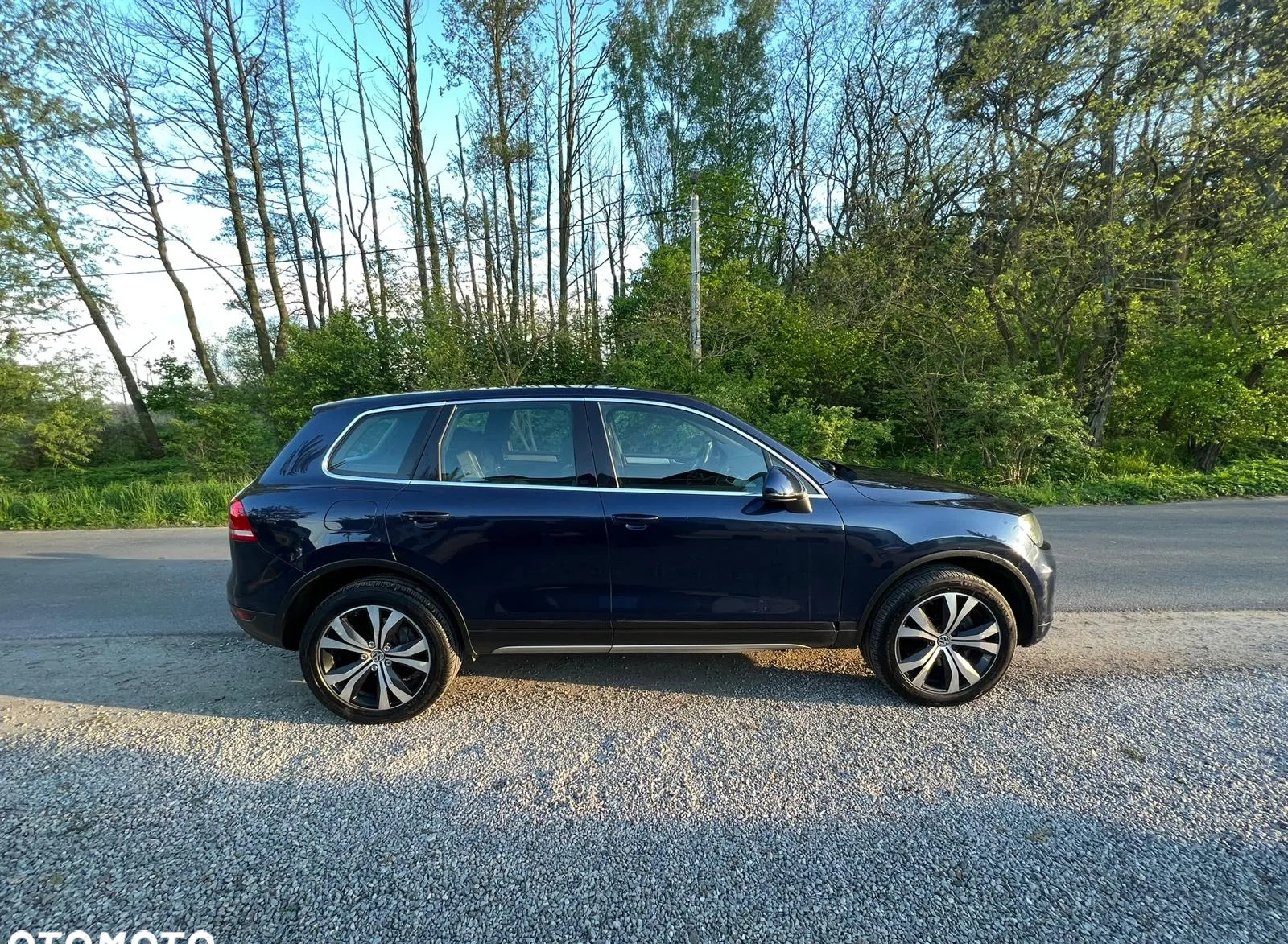 Volkswagen Touareg cena 52000 przebieg: 340000, rok produkcji 2010 z Ozorków małe 106